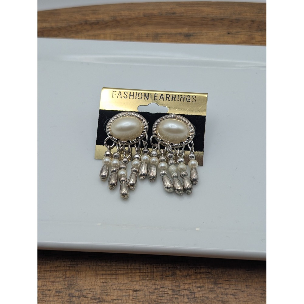 Unbranded Chandelier Earrings Women OS Silver Cream‎ Faux Pearl Vintage Dangle